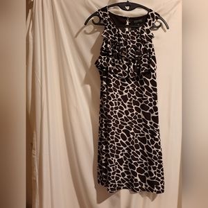 Dress by Enfocus 12P Giraffe pattern